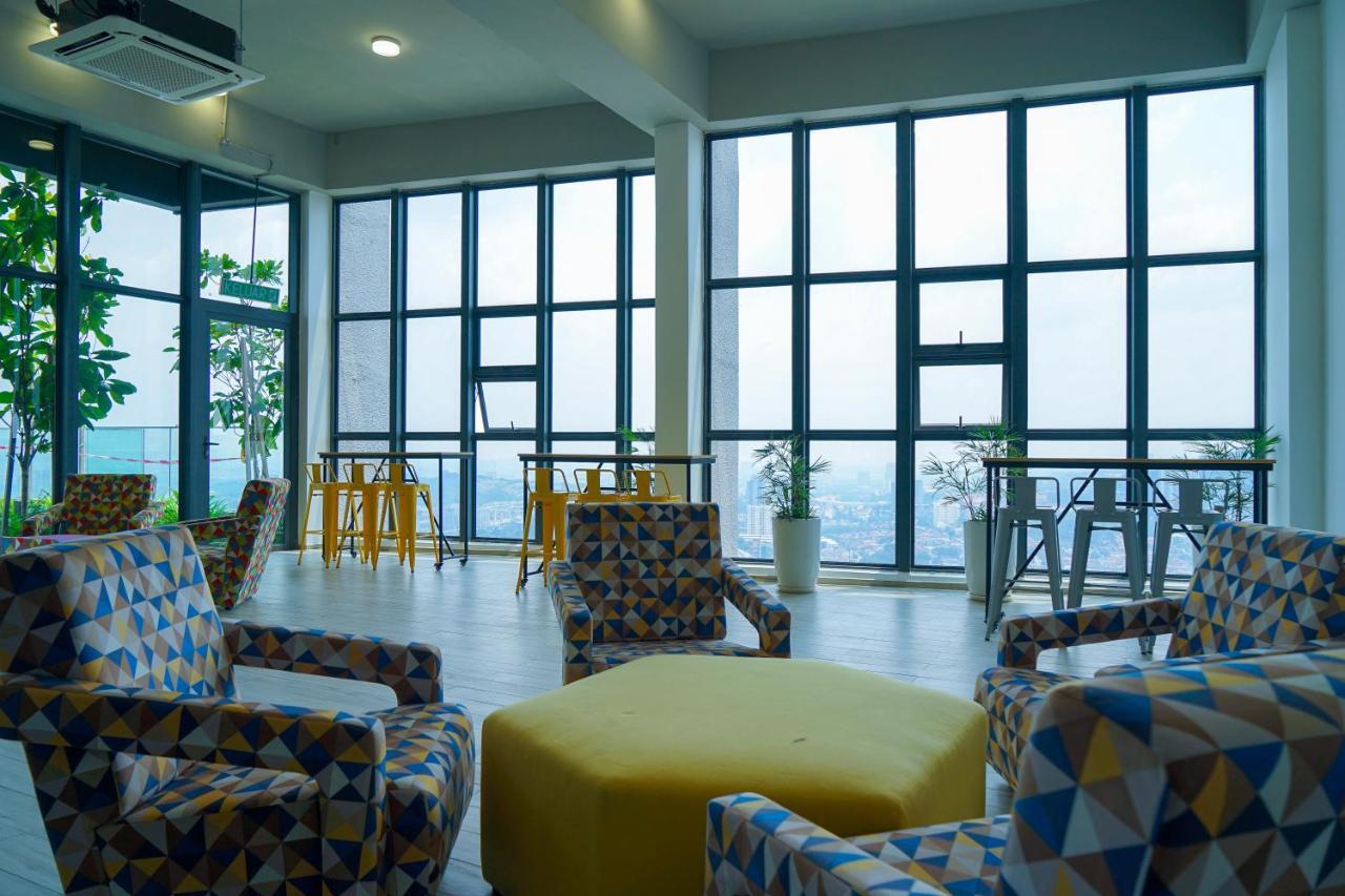 Eko Cheras Premium Suite Kuala Lumpur Exterior photo
