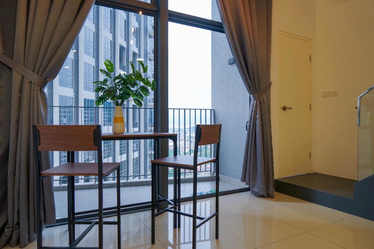 Eko Cheras Premium Suite Kuala Lumpur Exterior photo